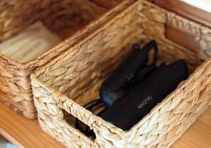 SALONIA Hair Dryer