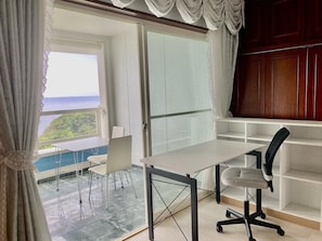 large desk and lanai table