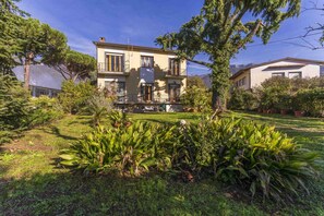 Autumn, Building Exterior, Garden, Spring, Summer