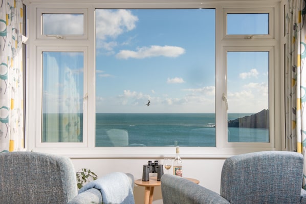 Chy an Mor, First Floor: Sit back and take in the breathtaking sea views