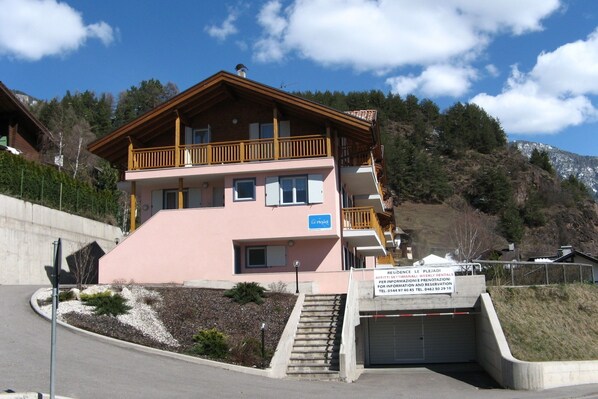 Extérieur maison de vacances [été]