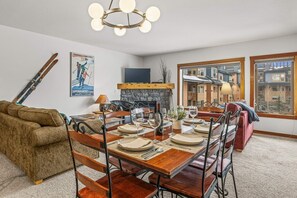 Cozy Living and Dining Room