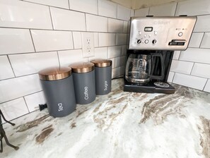 Kaffe och/eller kaffebryggare