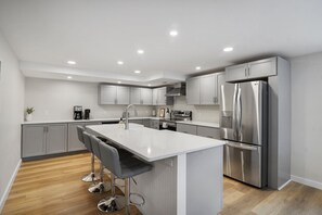 Sparkling New kitchen