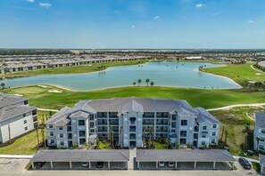 Lake & Golf Course Views