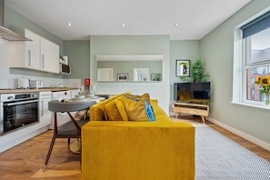 The Georgian Quarters at Bedford IV, Liverpool - Host & Stay