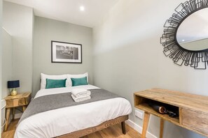 The Georgian Quarters V, Liverpool - Host & Stay