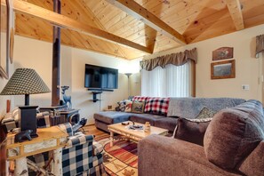 Living Room | Central Air Conditioning & Heating