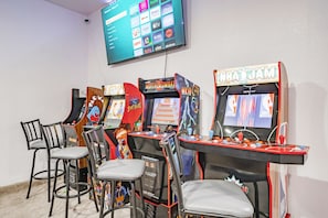 Spielezimmer