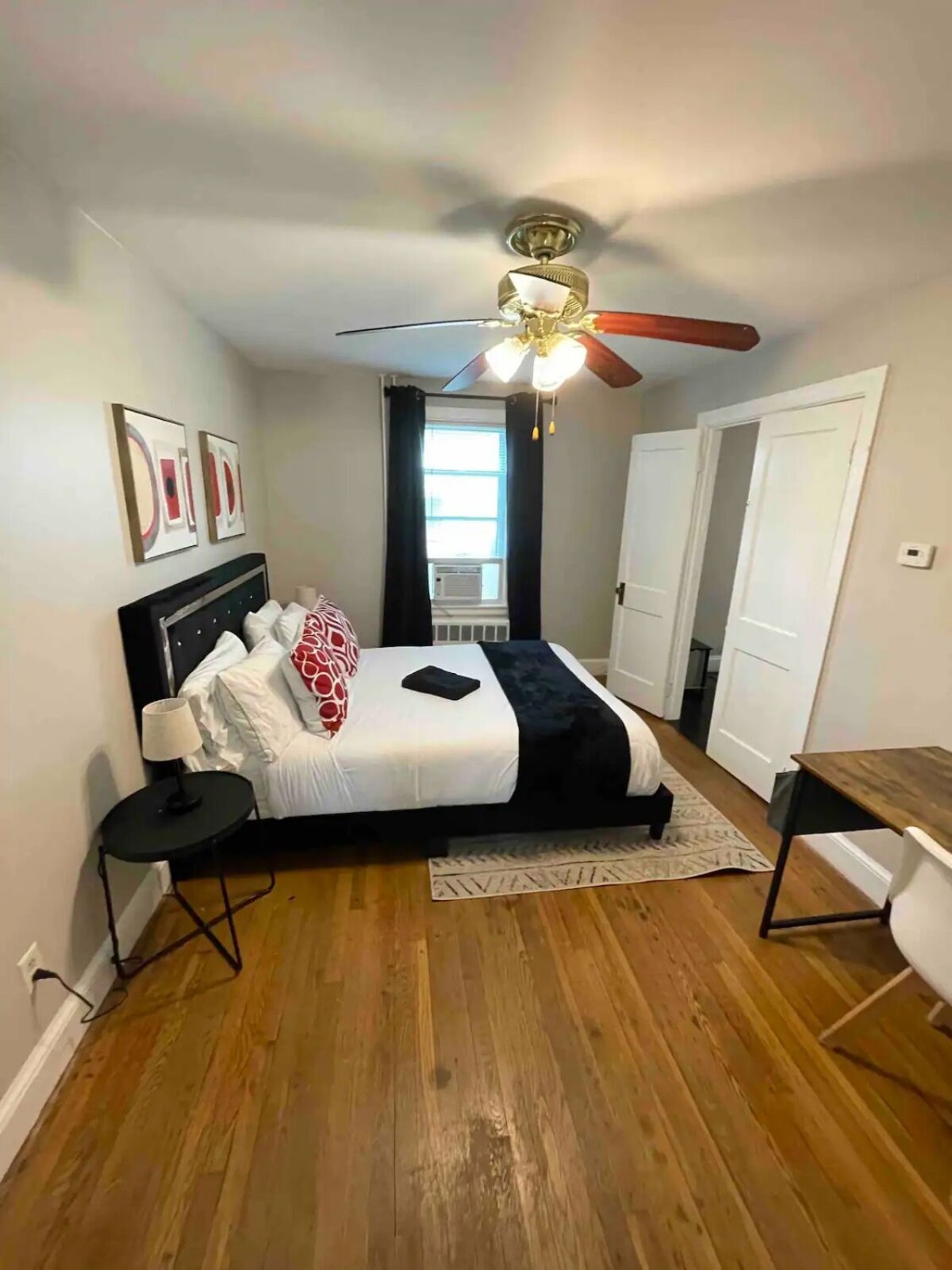 Lovely 3bdr Apt