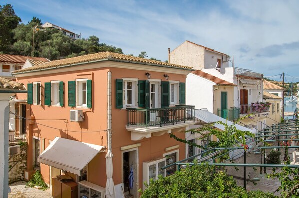 The property is a breath away from the promenade