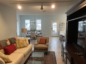 Comfortable living room.