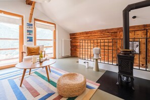 Bellevue living room 8