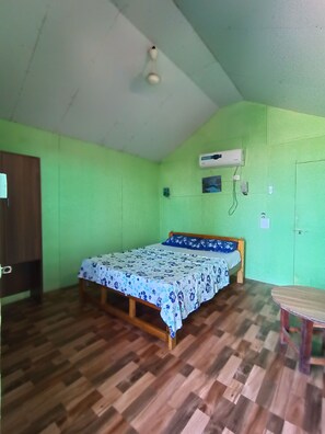 full bedroom 