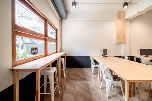 Meeting facility
