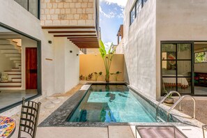 Lap pool