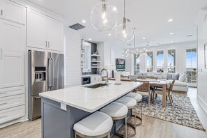 Kitchen, 2nd Floor