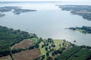 Overhead View of the property looking towards Oxford and the Tred Avon