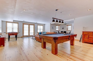 SALLE FAMILIALE (1)