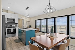 Kitchen (1)