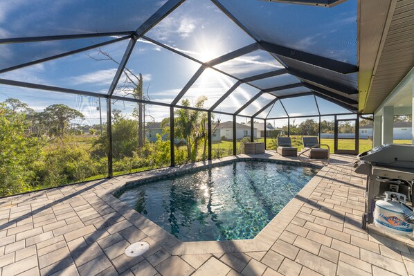 Private Heated Pool (1)