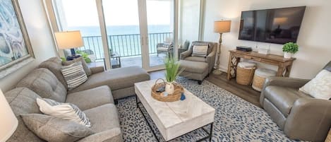 Step into paradise with this stunningly designed room by the sea. Perfect for your next family vacation, it boasts an incredible view and is meticulously maintained. Relax and unwind in style at our beloved Wrightsville Beach.