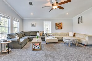 Living Room | Single-Story Duplex Unit | Free WiFi