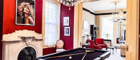 Spielezimmer