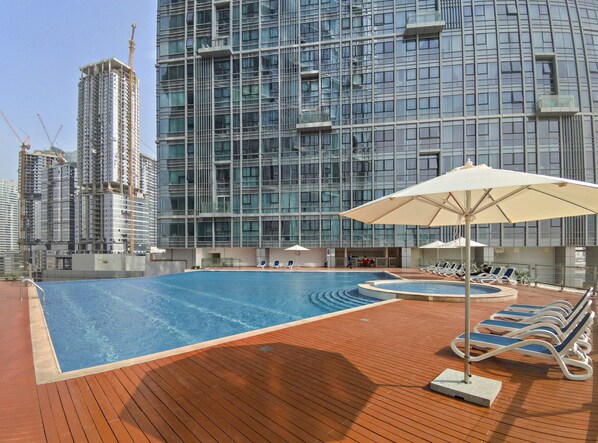 Piscina externa