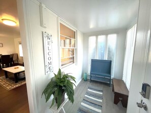 Entry Foyer