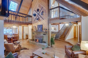Living Room | Wood-Burning Fireplace | Free WiFi