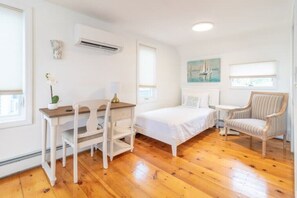 Twin bed in Master Bedroom.
