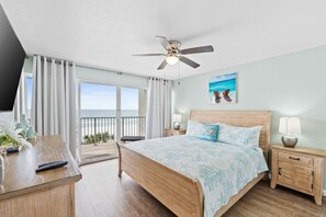 Gulf View Primary Bedroom with King Size Bed