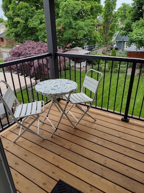 Outdoor seating on balcony