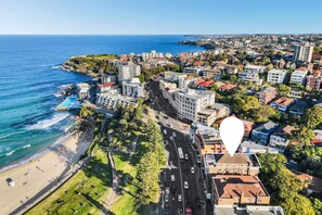 Incredible, unbeatable Bondi Location