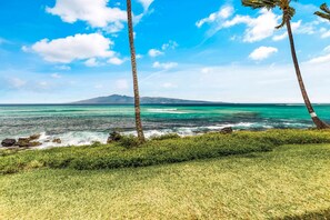 Views of Molokai and Lanai in the distance