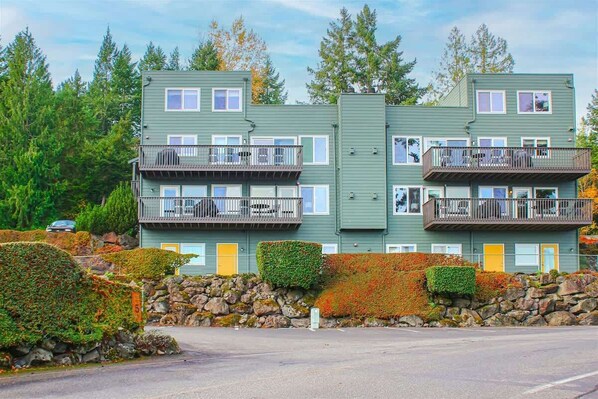 Come visit this beautiful property