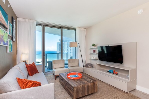Ocean View 2 bed 17th floor Miami (1462)