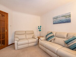Living room | Holm Dell Apartment, Inverness