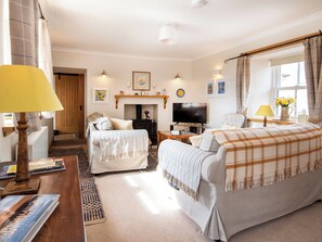 Open plan living space | White House - Culmaily Farm, Golspie