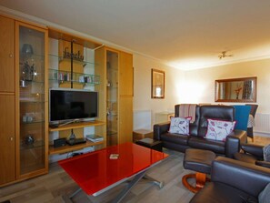 Living area | Fairway Apartment, Nairn