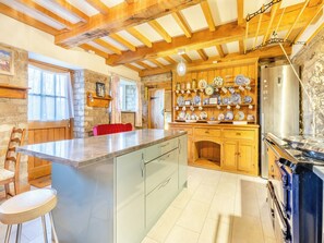 Kitchen/diner | Carnau Bach, Llandegley, near Llandrindod Wells