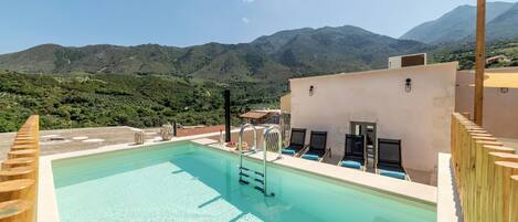 Building Exterior, Outdoor, Pool, Scenic View