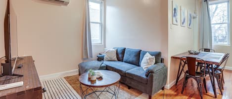 Bayonne Vacation Rental | 2BR | 1BA | Stairs Required | 1,100 Sq Ft