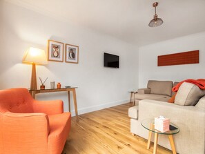 Living area | Flat 1, Inverness