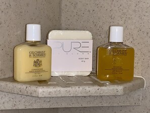Bathroom amenities