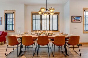 Dining Room Area With Seating For 10 People