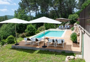 Beautiful villa with private pool and garden, perfect for relaxation.