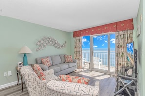 Large Family Room