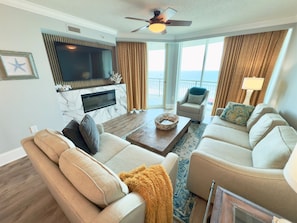 Living Room with TV & Fireplace